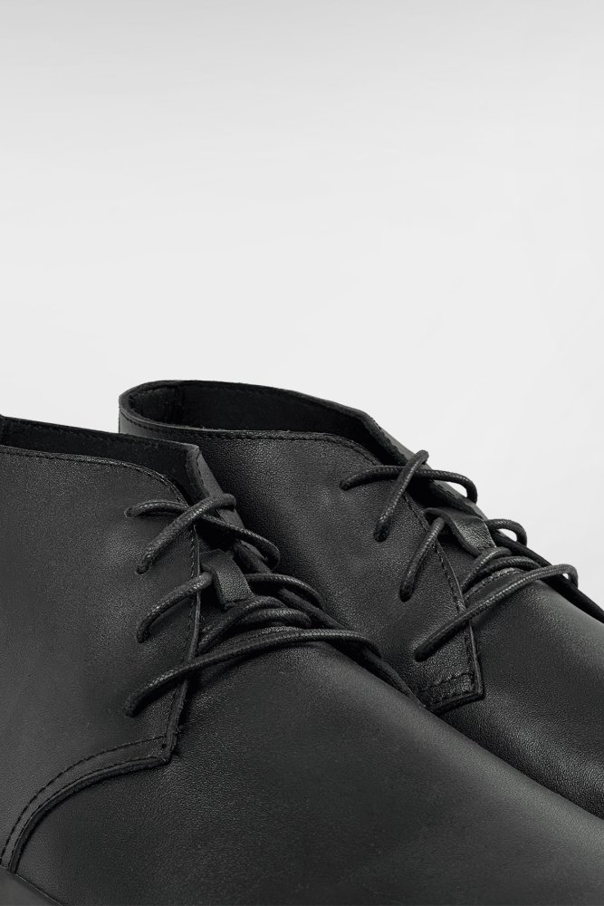 Ботинки chukka черные